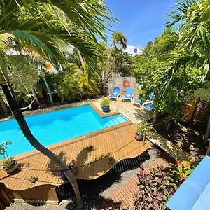 Vakantiehuis Ti Bwa Carbet Cosy Semi-exterieur Avec Toit Terrasse
