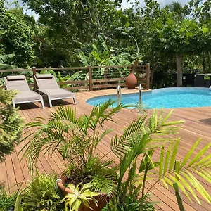 Guest house Locastudio - Pomme Kanel, Sainte-Anne (Grande-Terre)